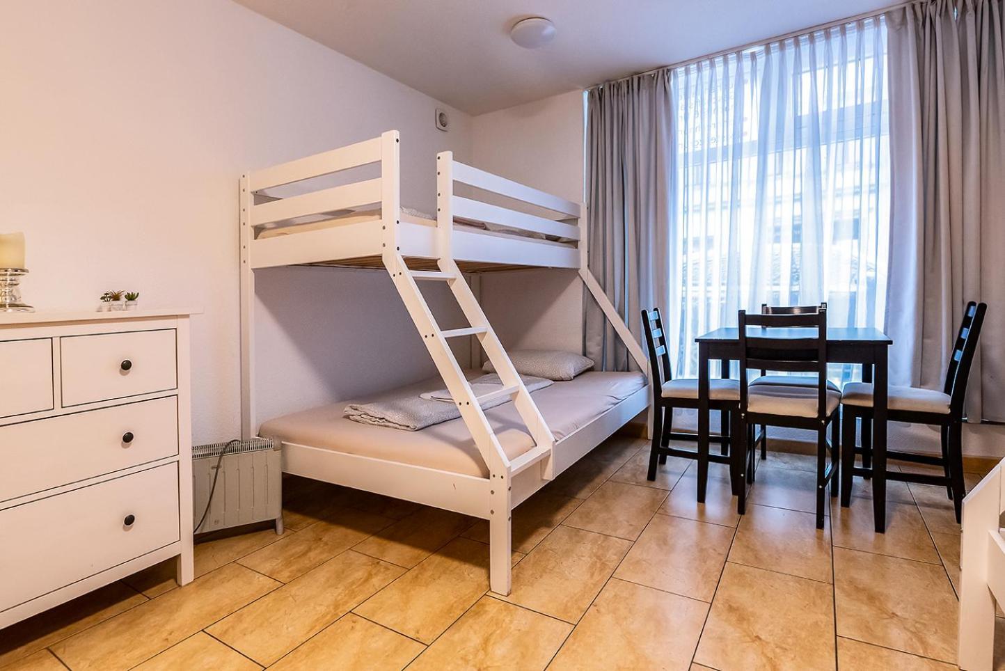Apartment Dresden Eg Links ภายนอก รูปภาพ